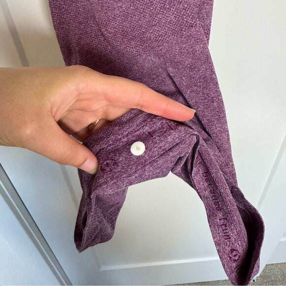 Lululemon Swiftly Tech Racerback Tank Heathered Plum Purple Seamless Knit Size 6 - Picture 3 of 5